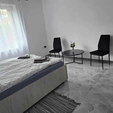 Jarocin Pensjonat *